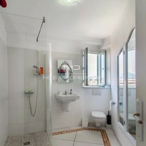 Property in Carre d'Argent