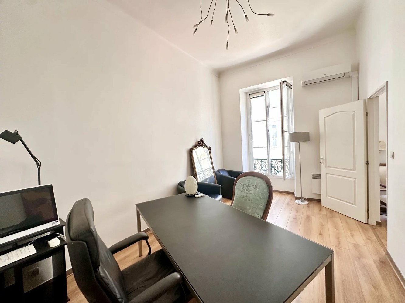 Property photo in Carre d'Argent
