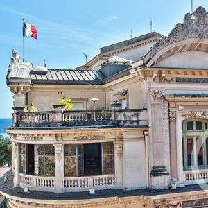 Property in Carre d'Argent