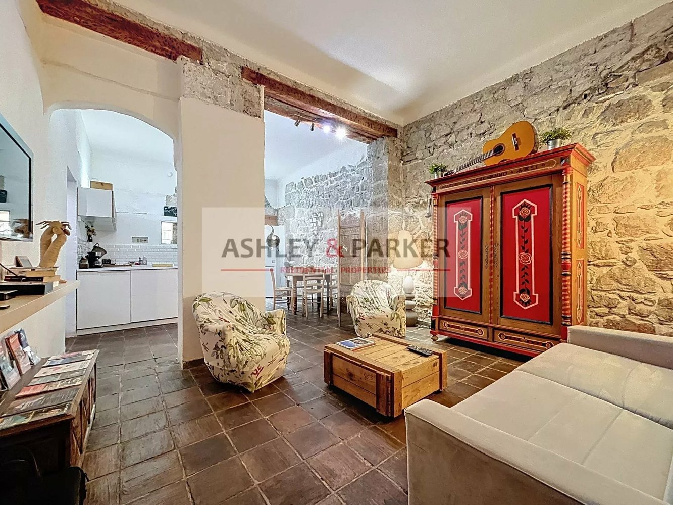 Property photo in Carre d'Argent