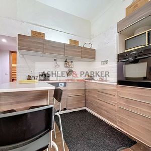 Property in Carre d'Argent