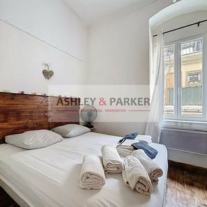 Property in Carre d'Argent