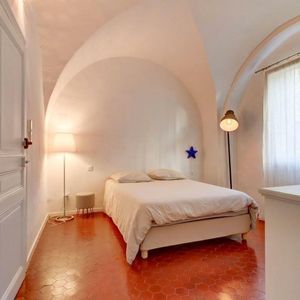 Property in Carre d'Argent