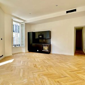 Property in Carre d'Argent