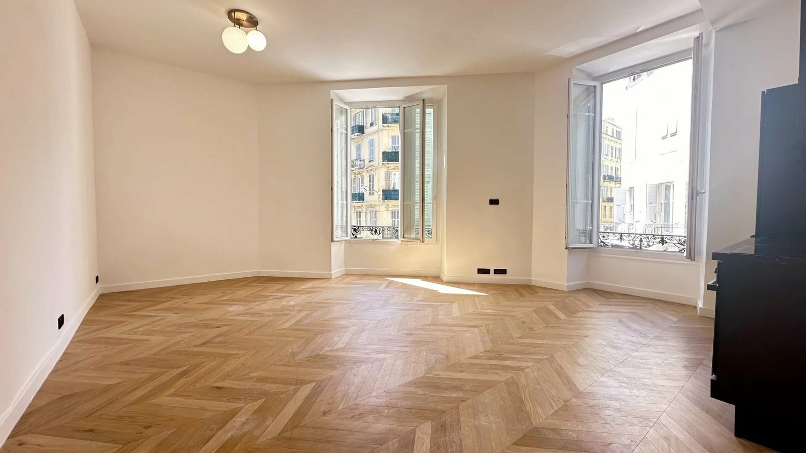 Property photo in Carre d'Argent