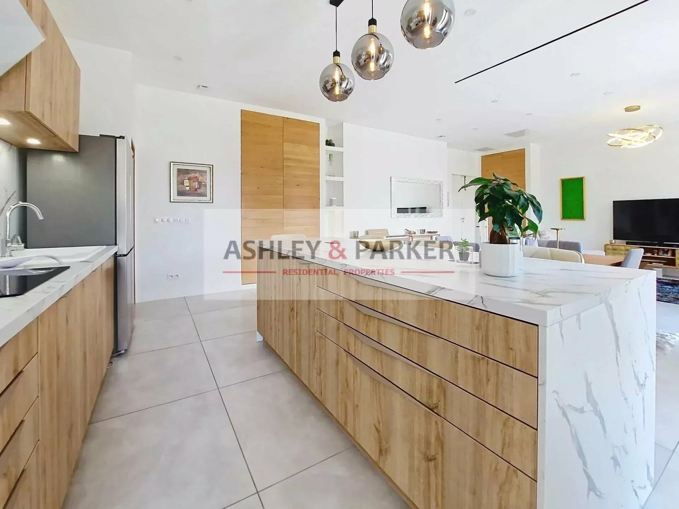 Property photo in Carre d'Argent