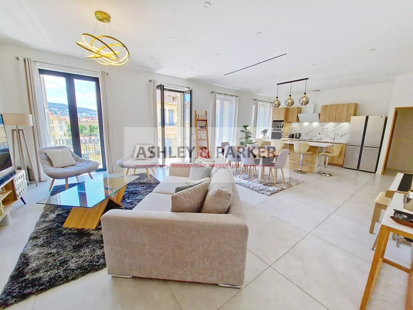 Property photo in Carre d'Argent