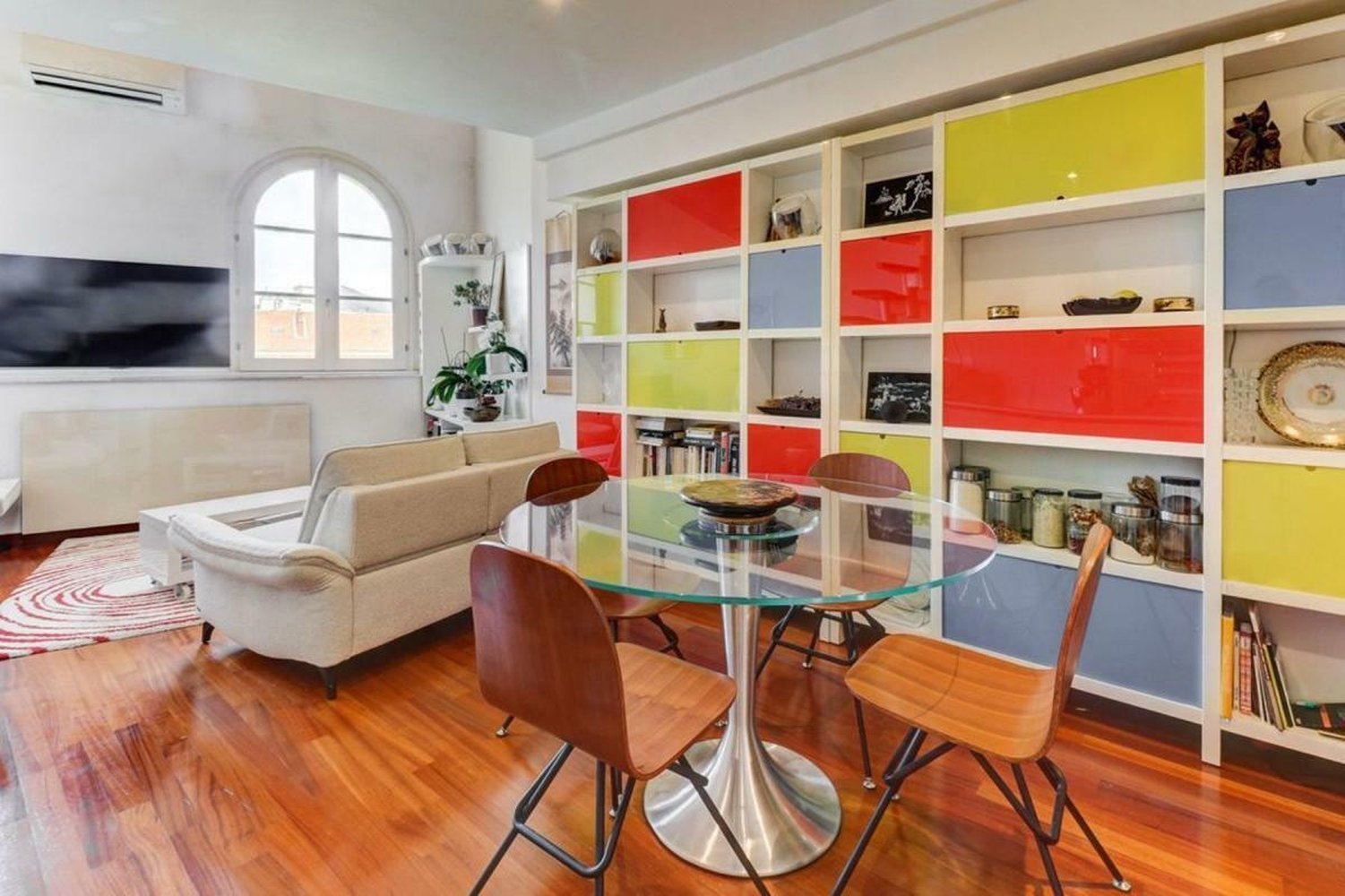 Property photo in Carre d'Or