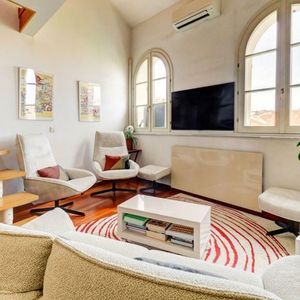 Property in Carre d'Or