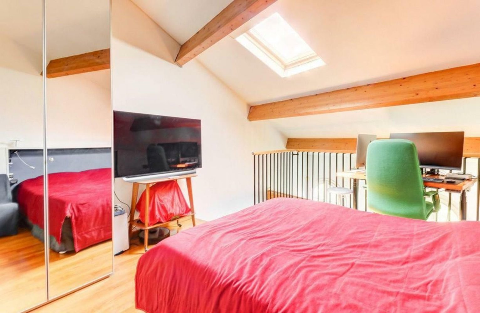 Property photo in Carre d'Or