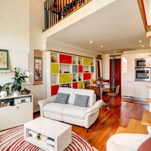 Property in Carre d'Or