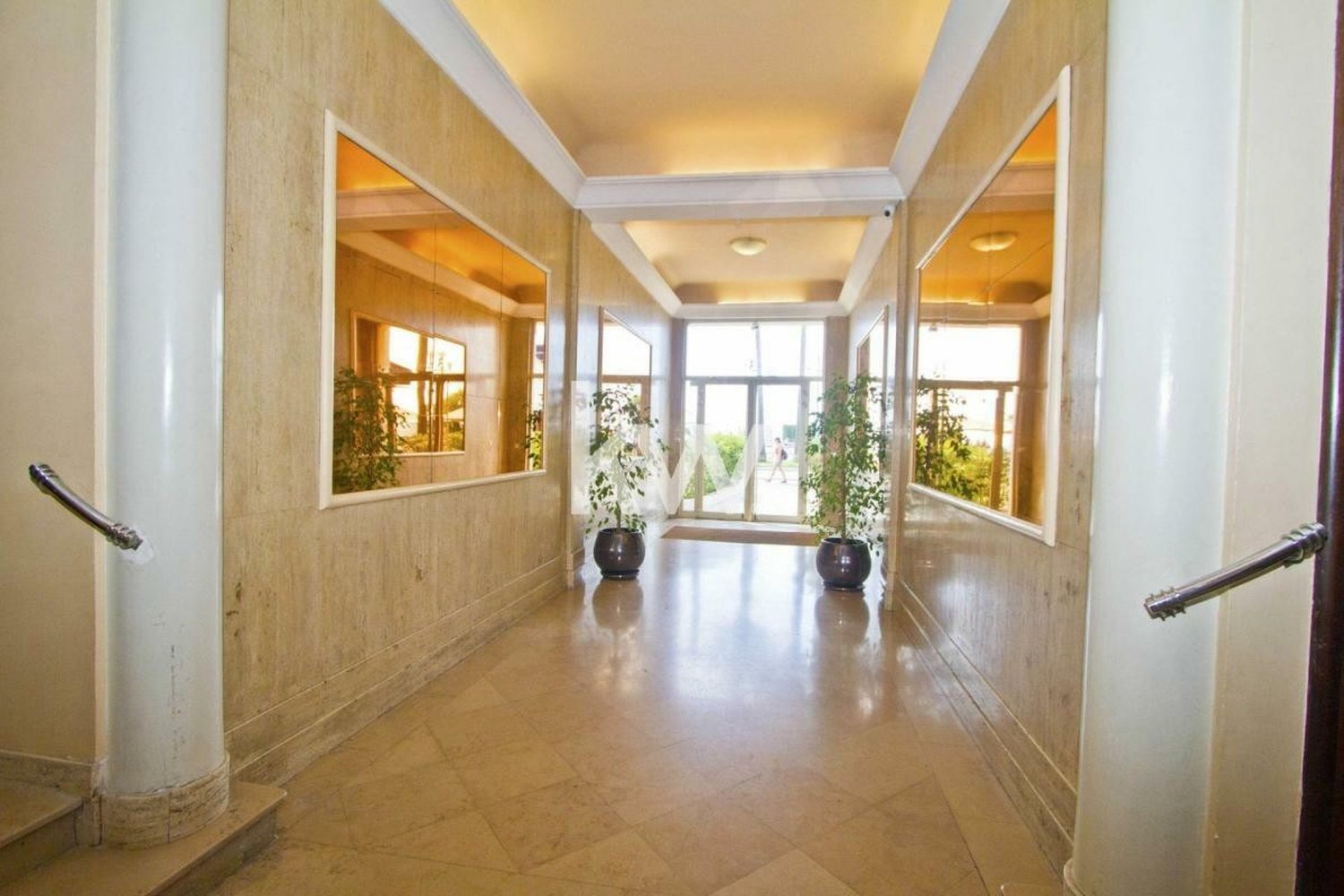 Property photo in Carre d'Or