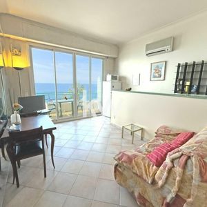 Property in Carre d'Or