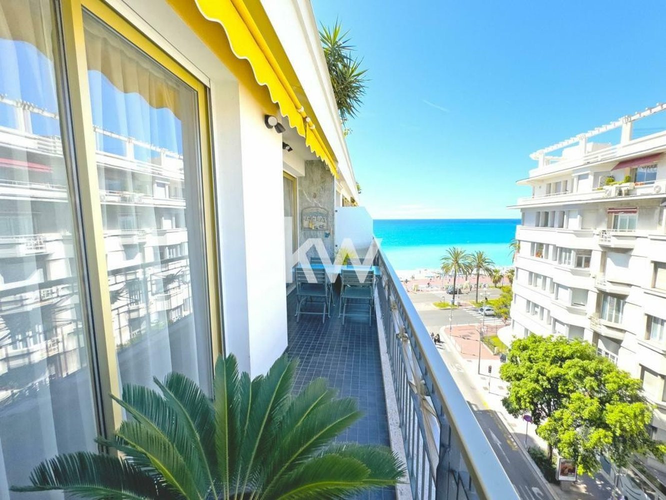 Property photo in Carre d'Or