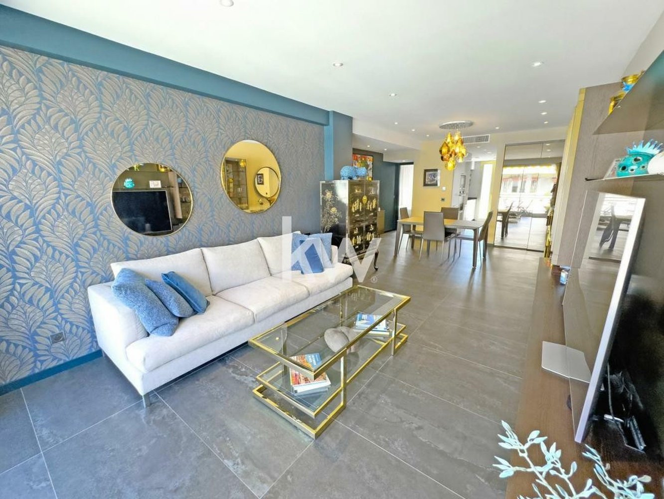 Property photo in Carre d'Or