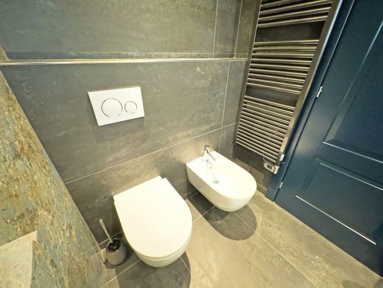 Property photo in Carre d'Or