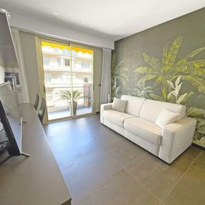 Property in Carre d'Or