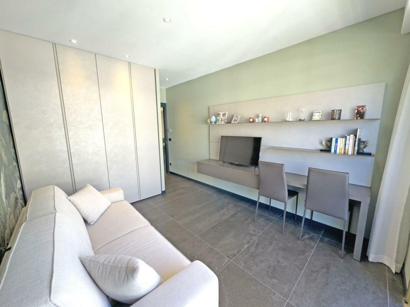 Property photo in Carre d'Or