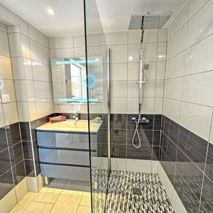 Property in Carre d'Or