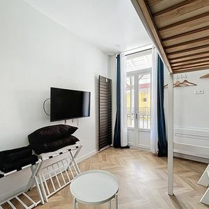 Property in Carre d'Or