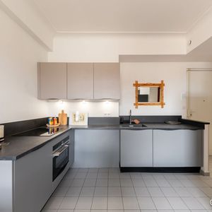 Property in Carre d'Or