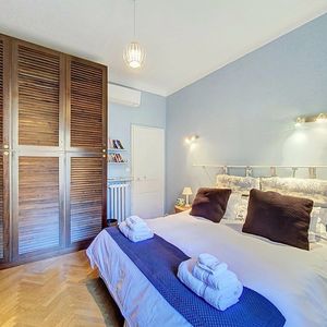 Property in Carre d'Or