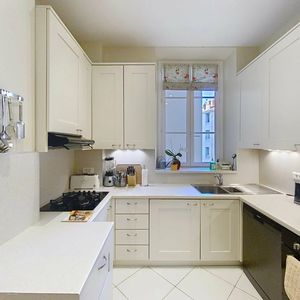 Property in Carre d'Or