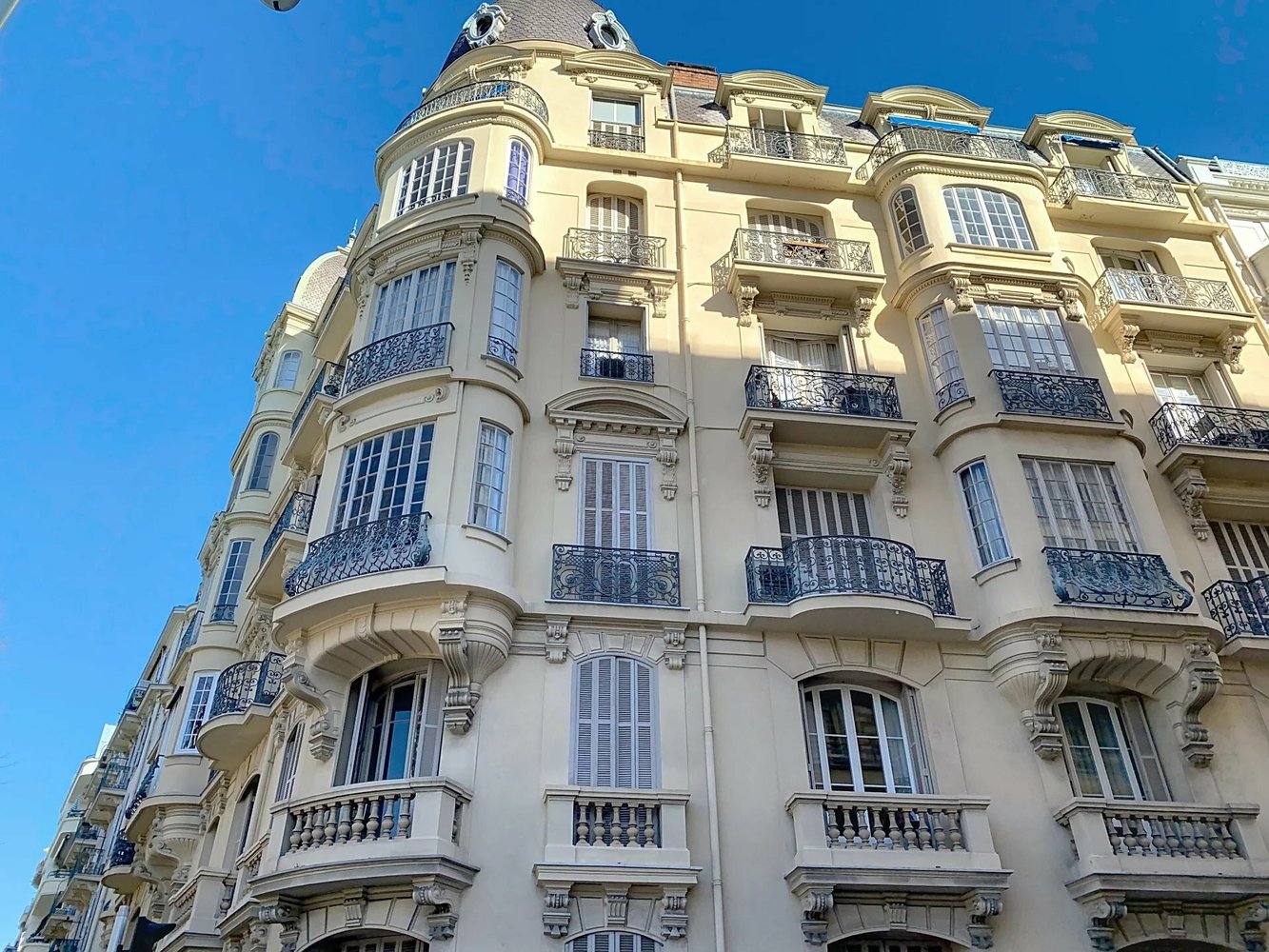 Property photo in Carre d'Or