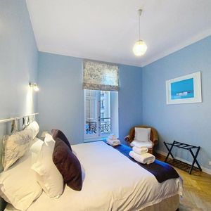 Property in Carre d'Or