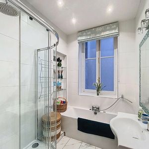 Property in Carre d'Or