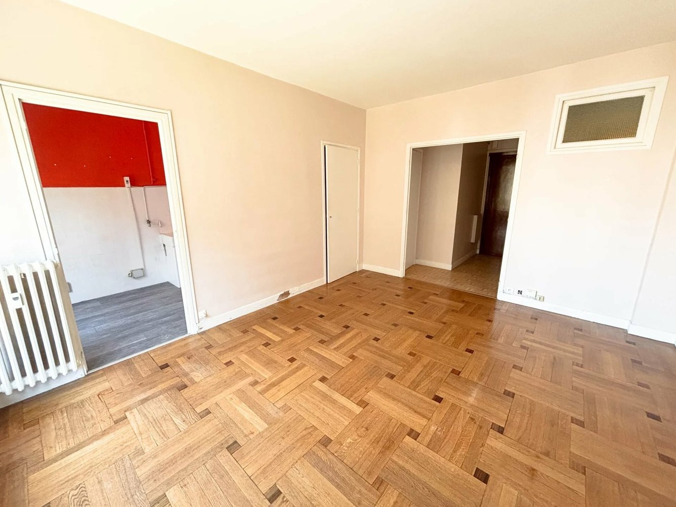 Property photo in Carre d'Or