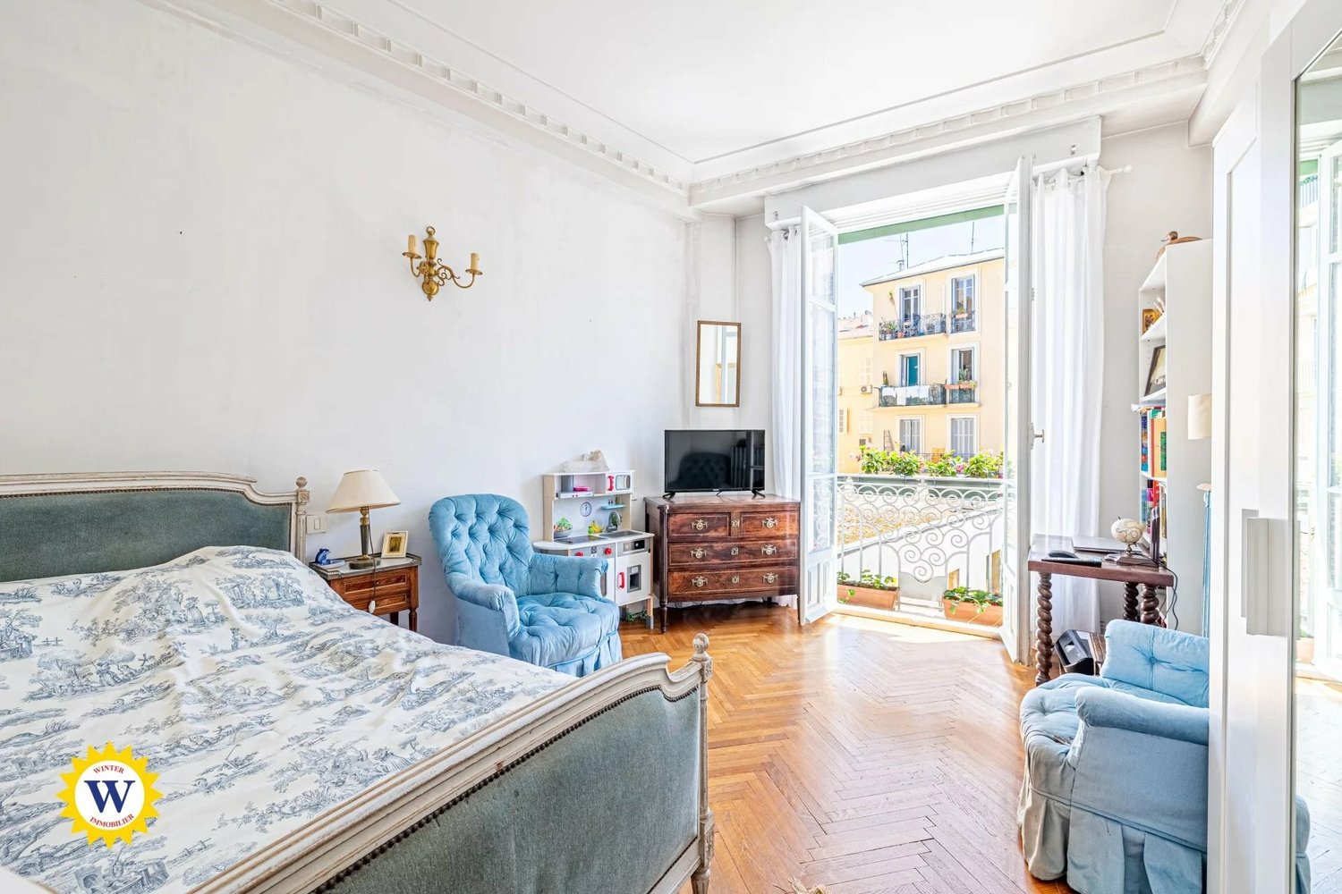 Property photo in Carre d'Or