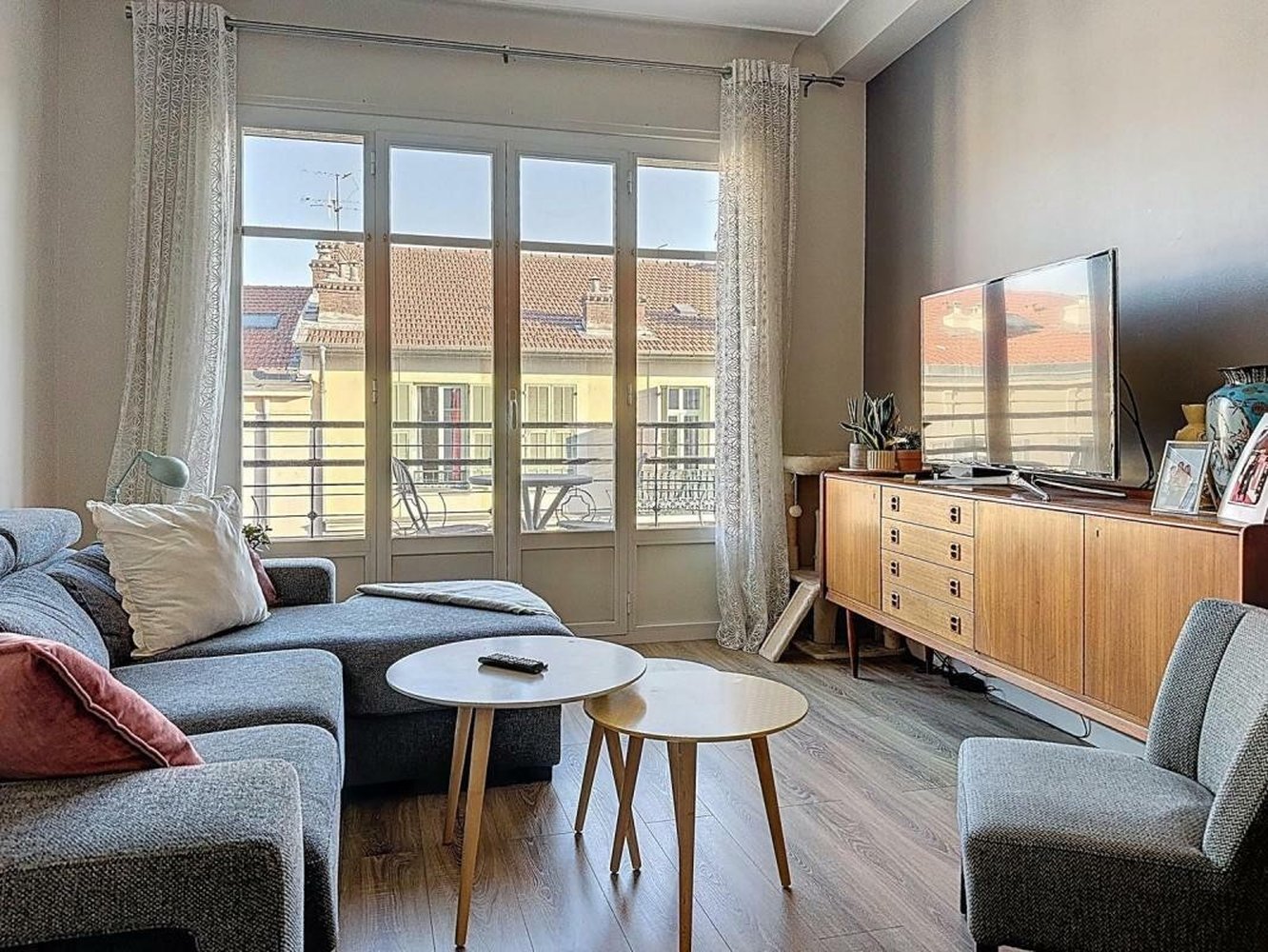 Property photo in Carre d'Or