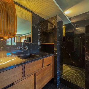 Property in Carre d'Or