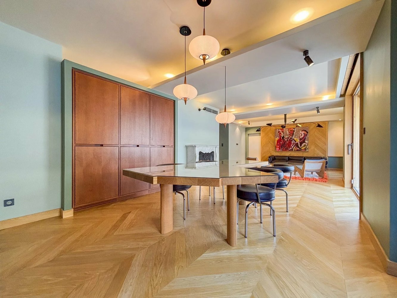 Property photo in Carre d'Or