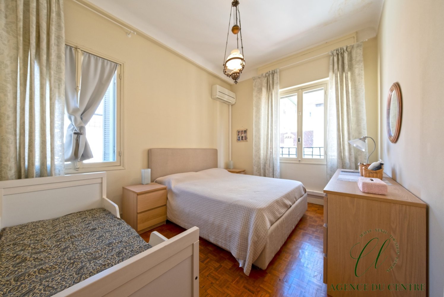 Property photo in Carre d'Or