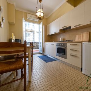 Property in Carre d'Or