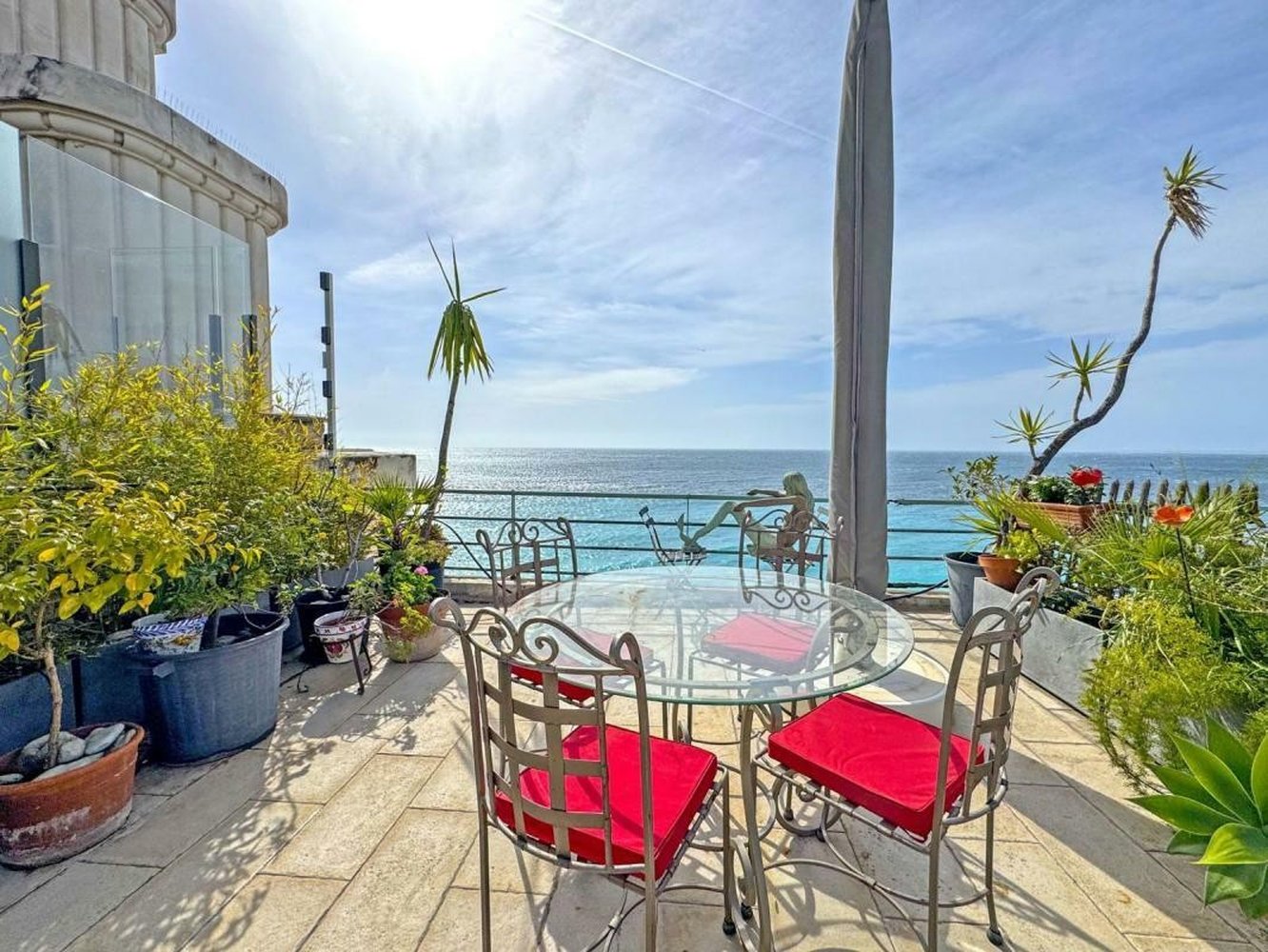 Property photo in Carre d'Or