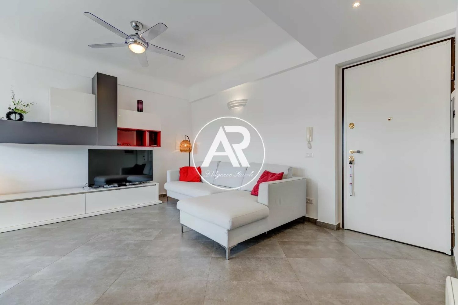 Property photo in Carre d'Or