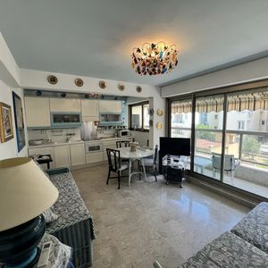 Property in Carre d'Or