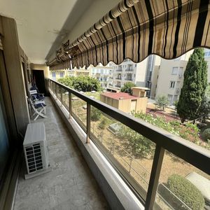 Property in Carre d'Or