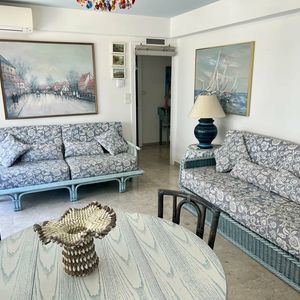 Property in Carre d'Or