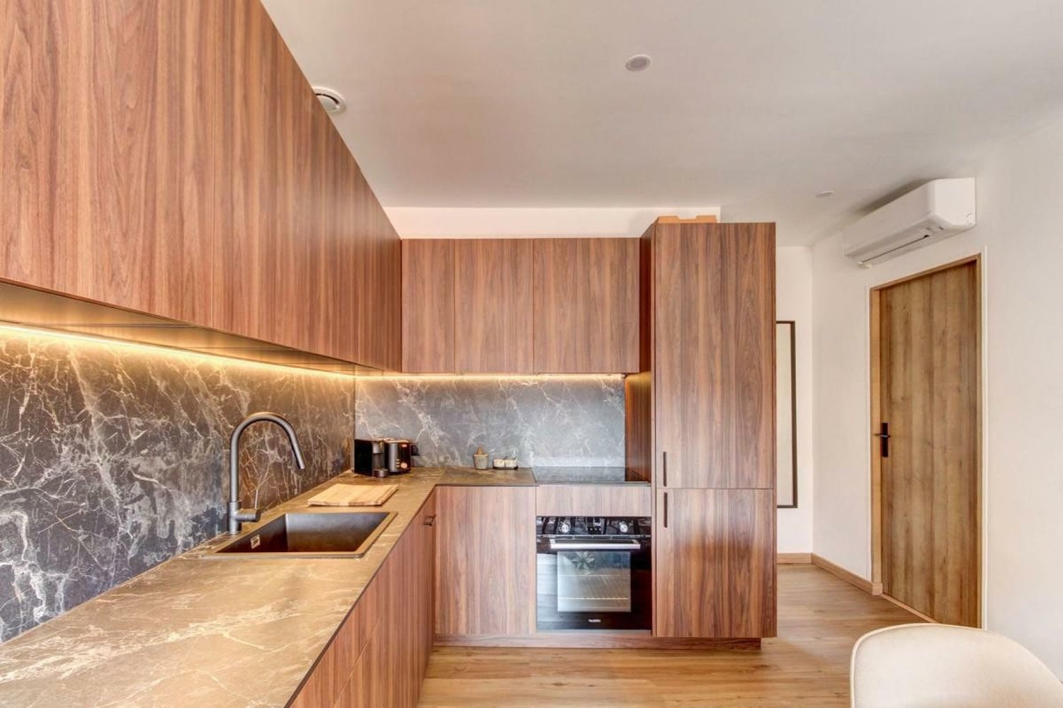 Property photo in Musicians Quarter