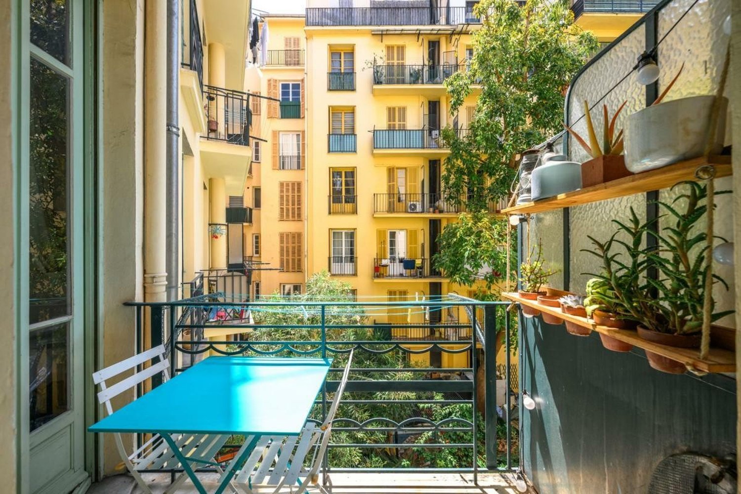 Property photo in Musicians Quarter