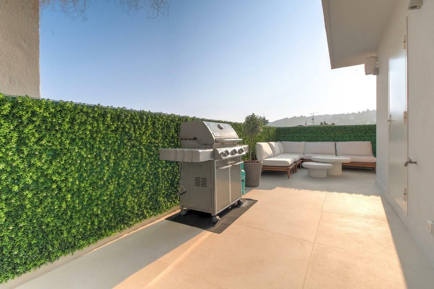 Property photo in Musicians Quarter