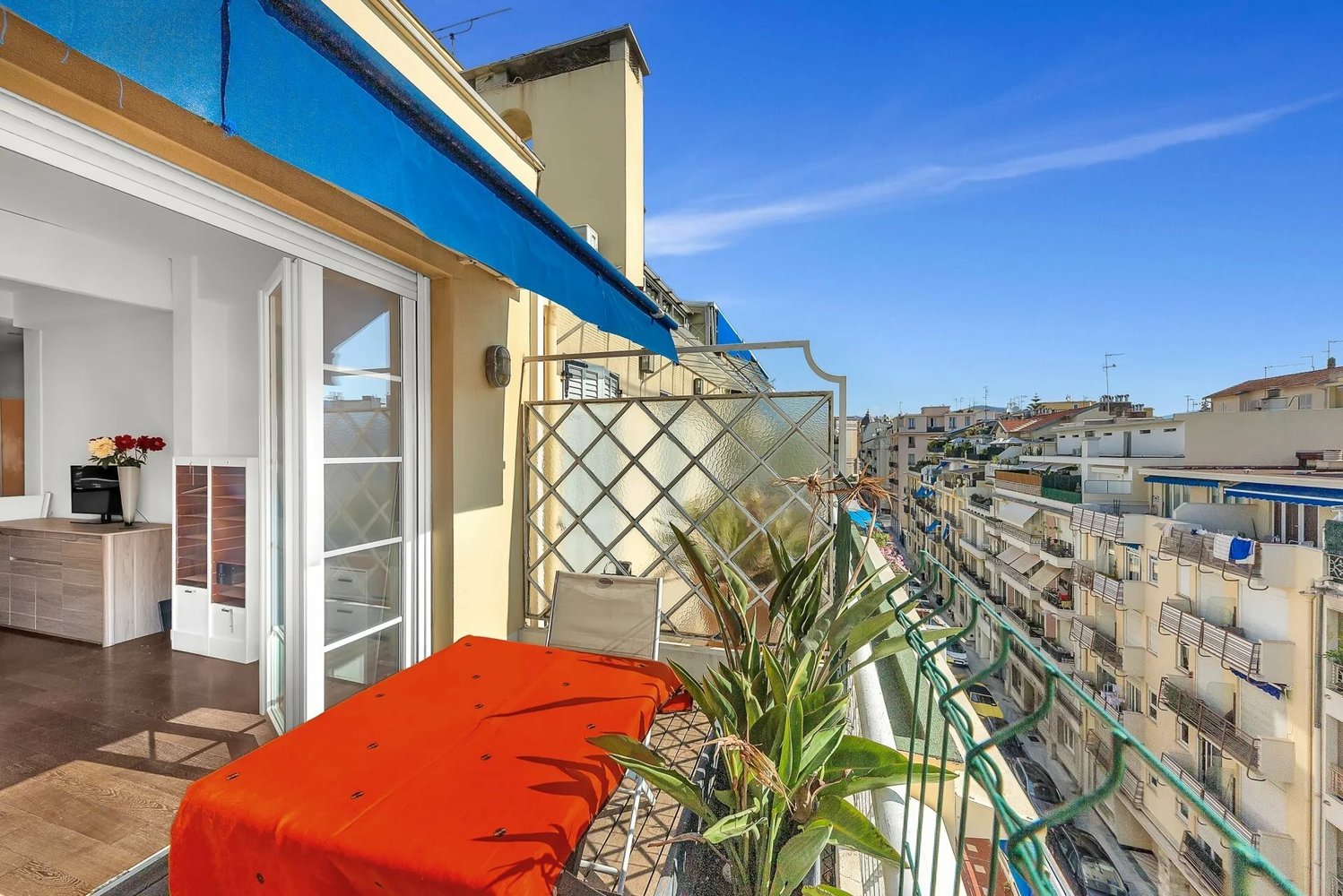 Property photo in Musicians Quarter