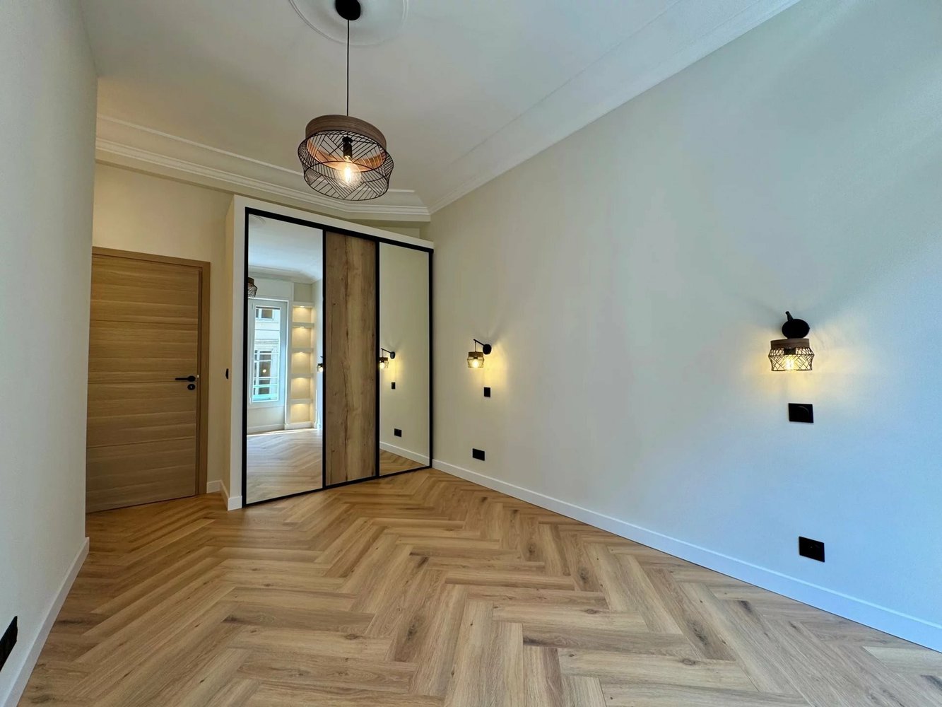 Property photo in Musicians Quarter