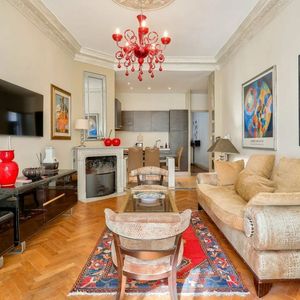 Property in Musicians Quarter