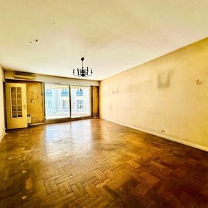 Property in Musicians Quarter