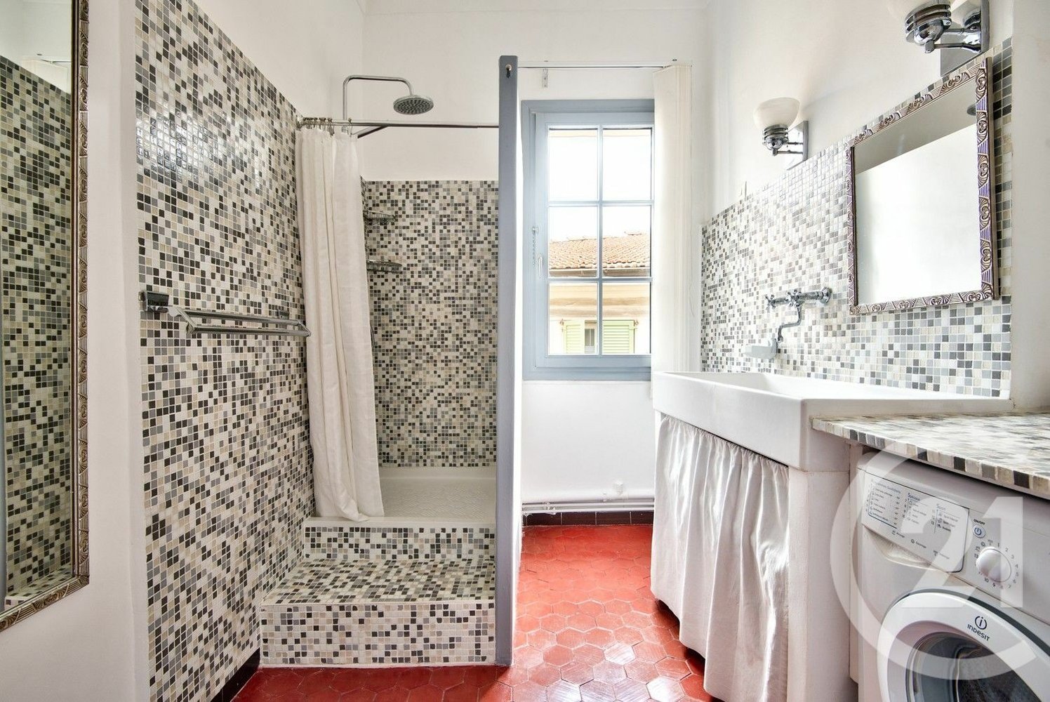 Property photo in Old Town